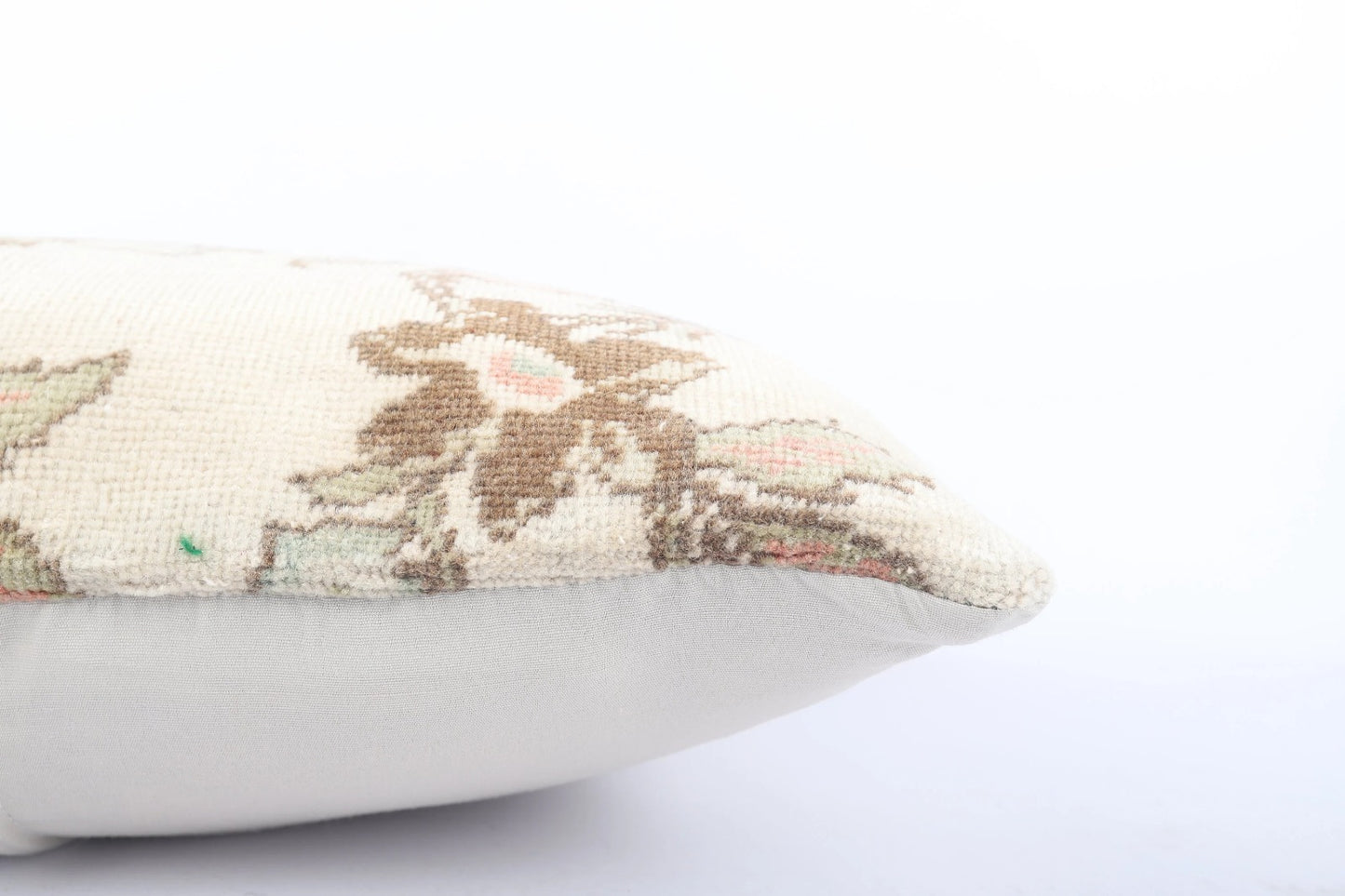 Lamia Kilim Pillow Cover