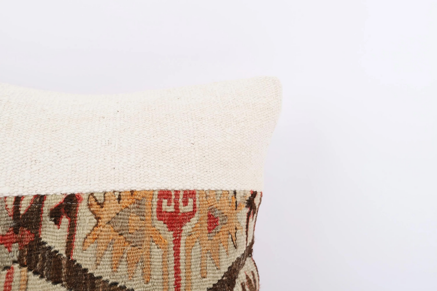 Dağlar II Kilim Pillow Cover