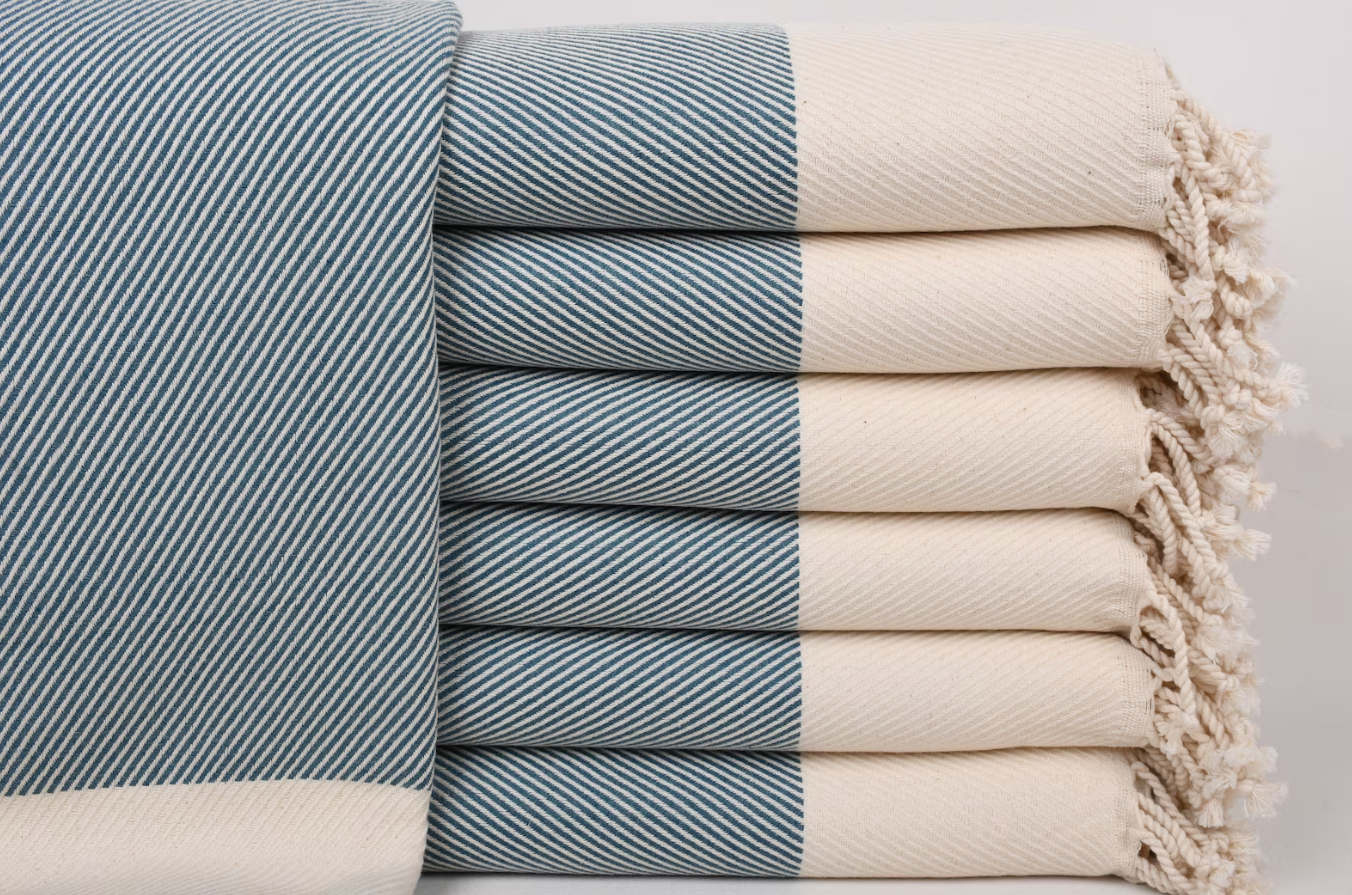 Verte Throw Blanket/Towel