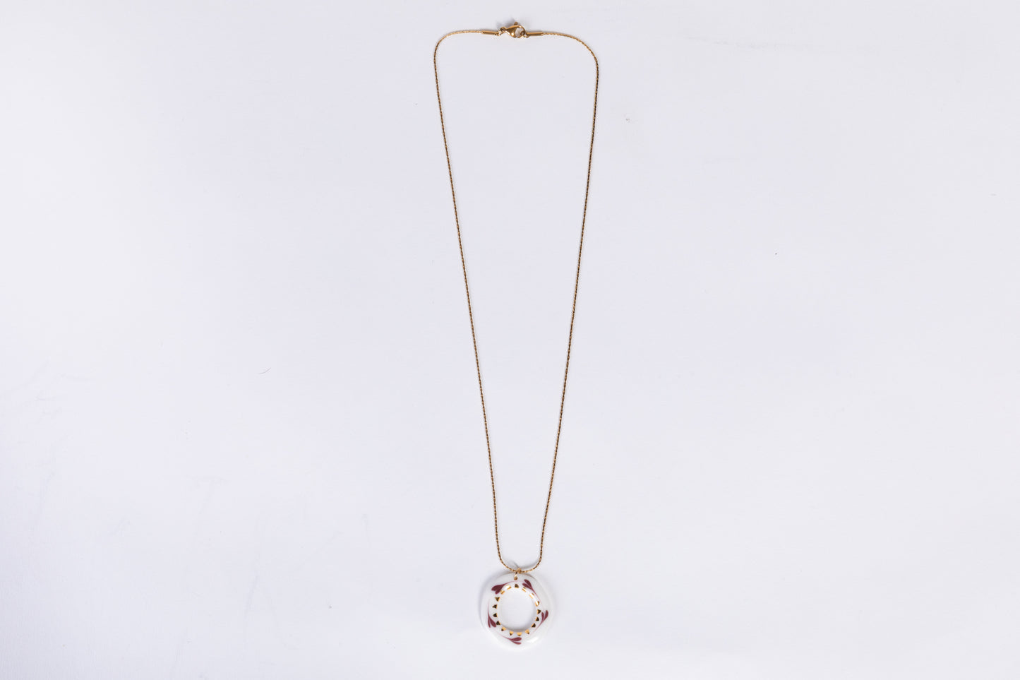 Çember Maroon Porcelain Evil Eye Pendant Necklace