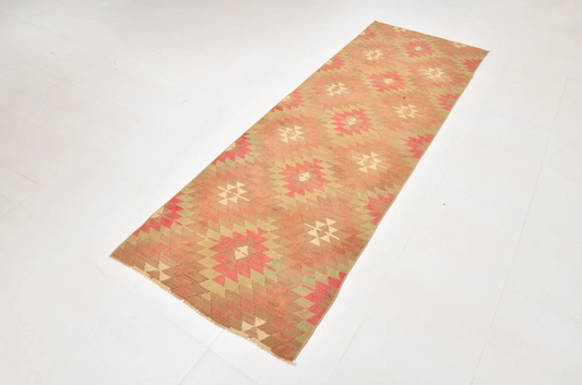 2'12" x 8'10" Vintage Anatolian Kilim Rug