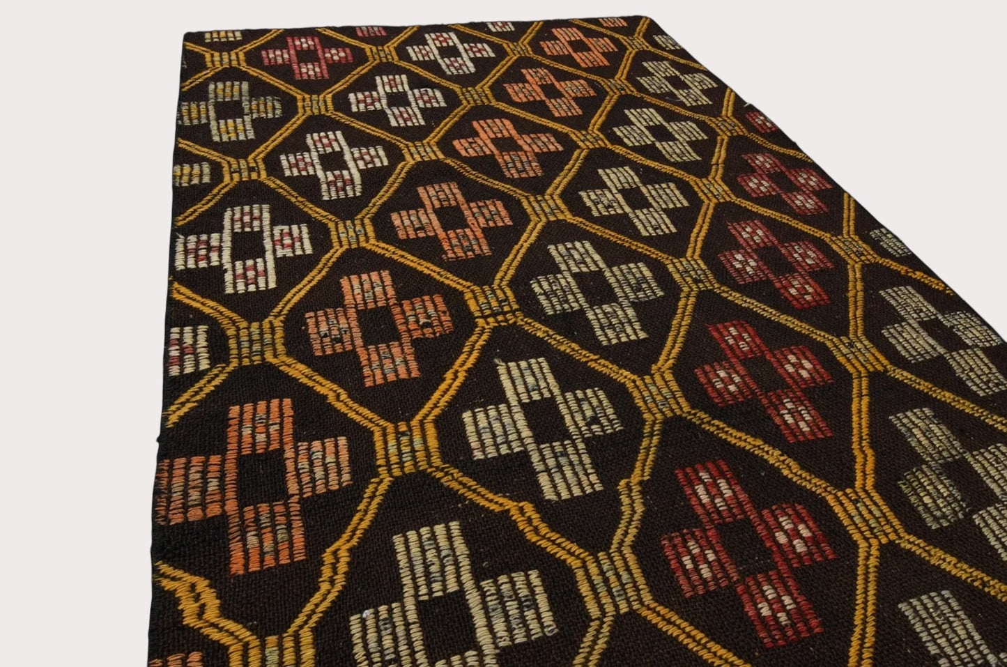 2.7x5.8 ft Vintage Cicim Kilim Runner