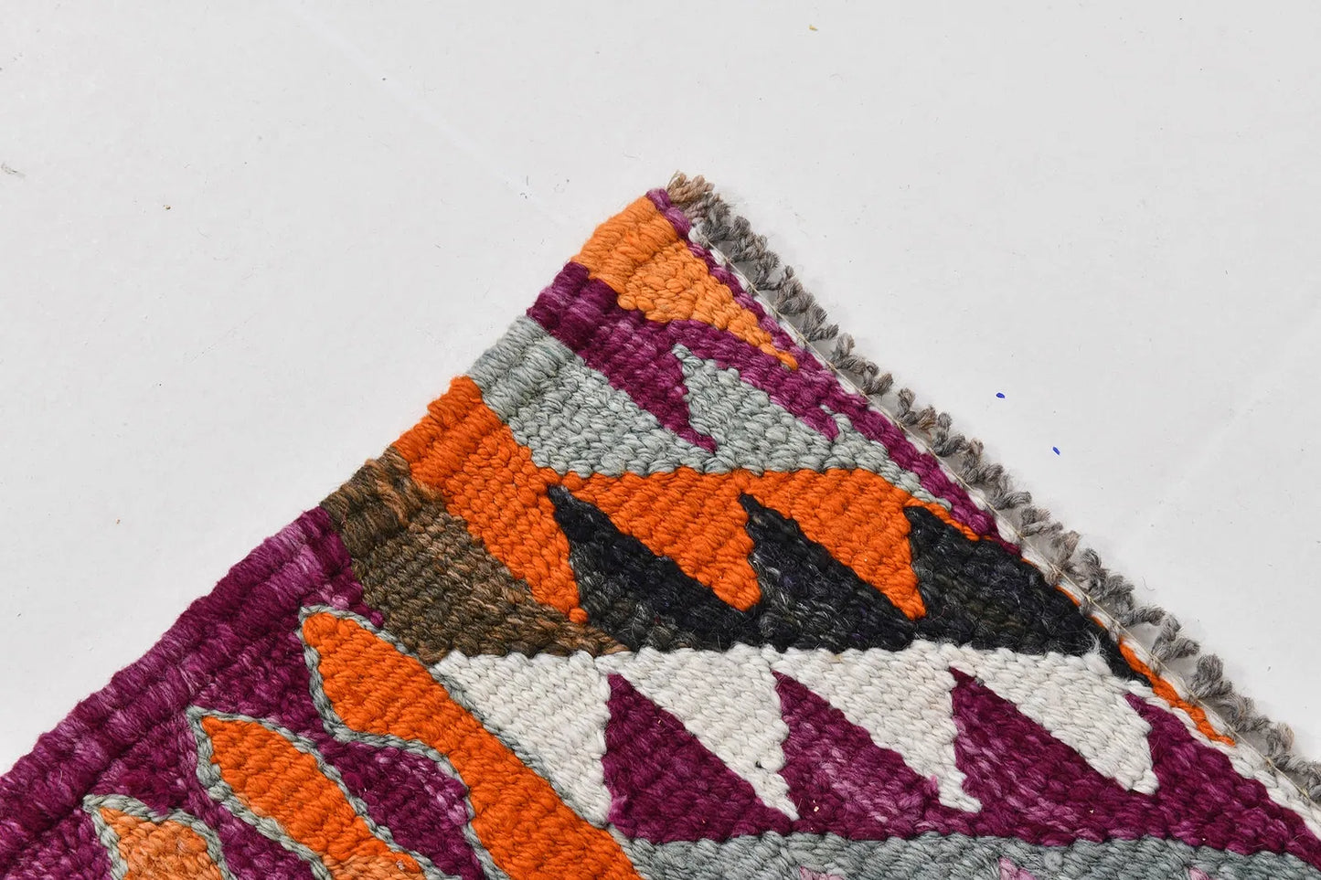 3'1" x 9'6" Vintage Anatolian Runner Kilim Rug