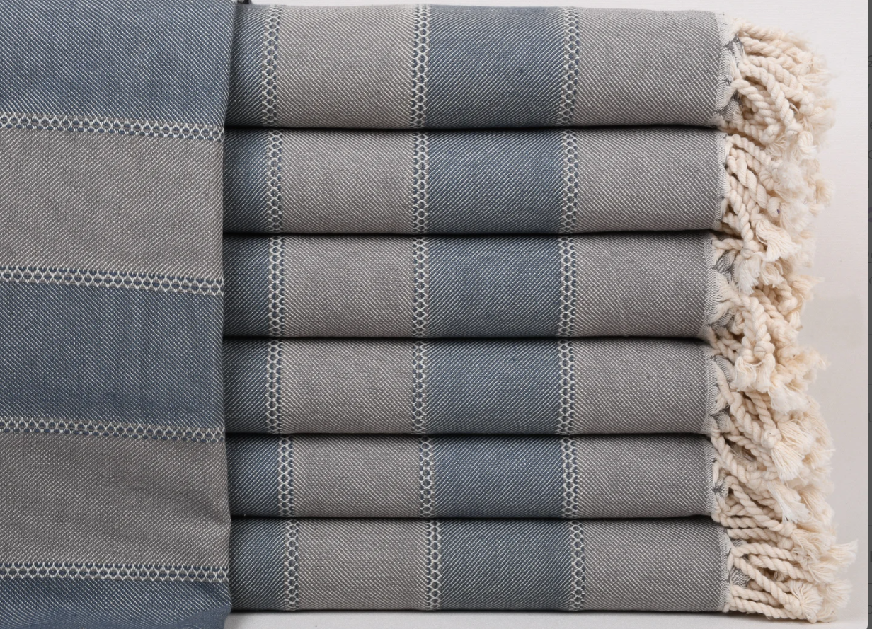 Aras Throw Blanket/Towel