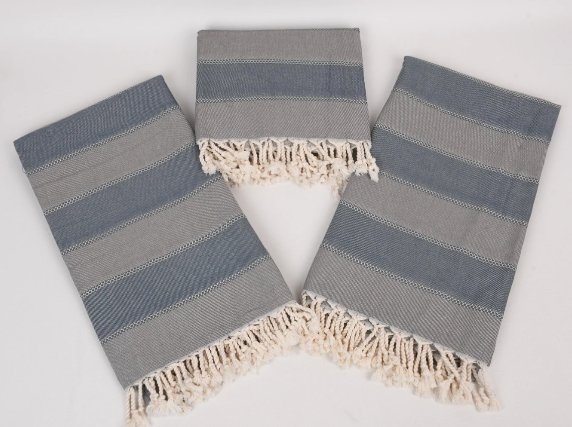 Aras Throw Blanket/Towel