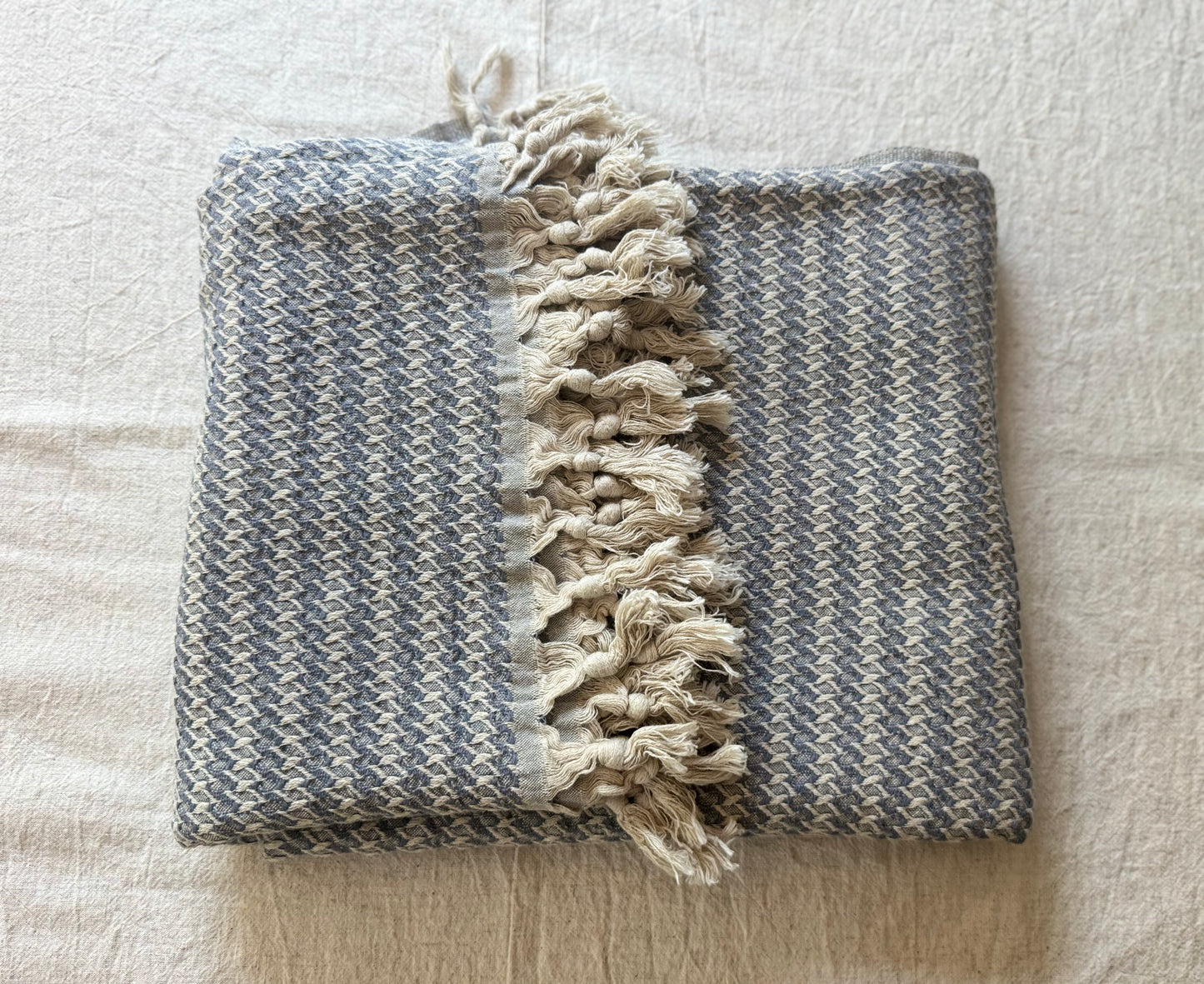 Bosphore Throw Blanket