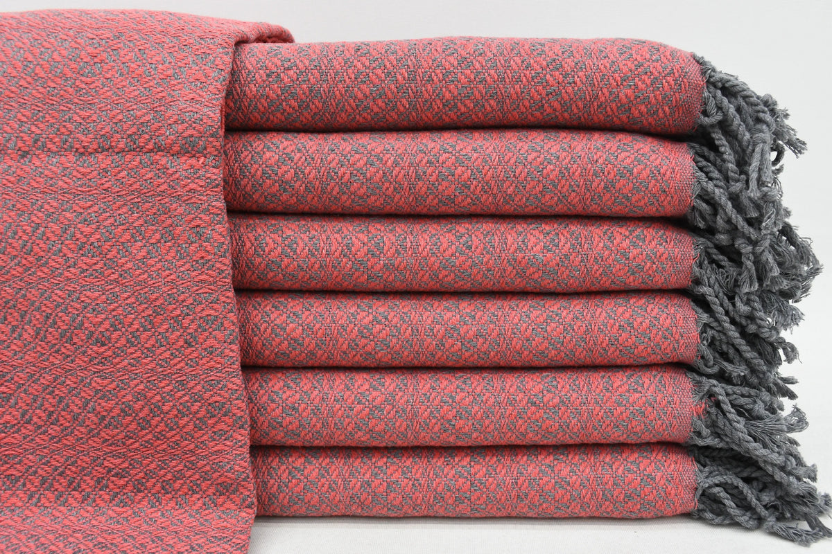 Ian Throw Blanket/Towel