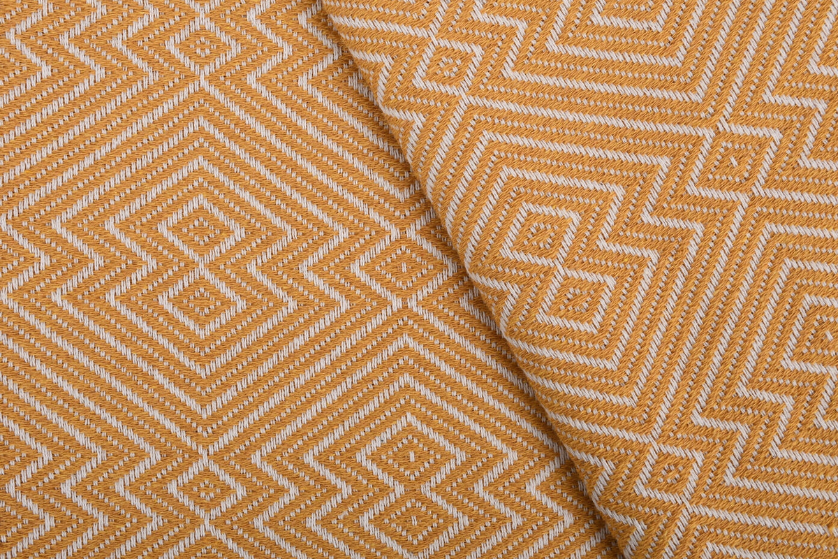 Safran Throw Blanket/Towel