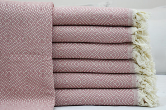 Işıl Throw Blanket