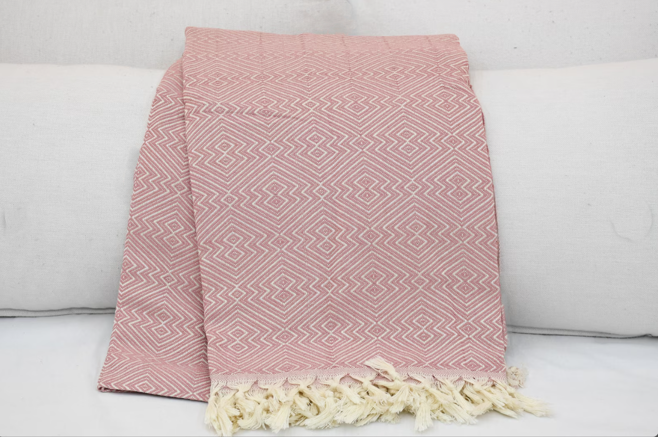 Işıl Throw Blanket