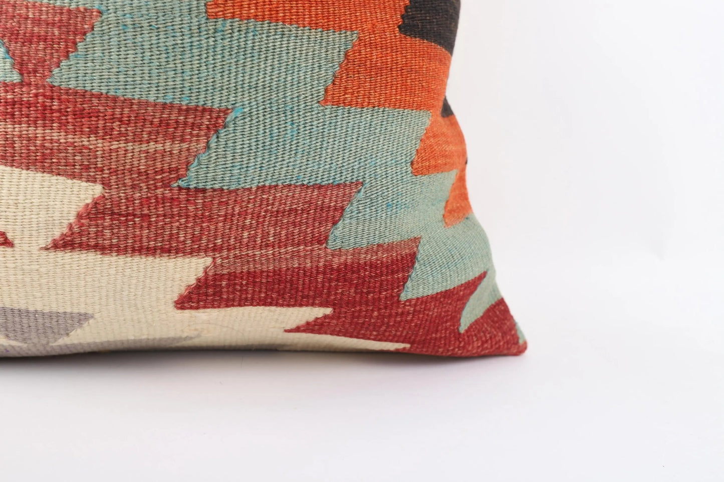 Myrtus Kilim Pillow Cover