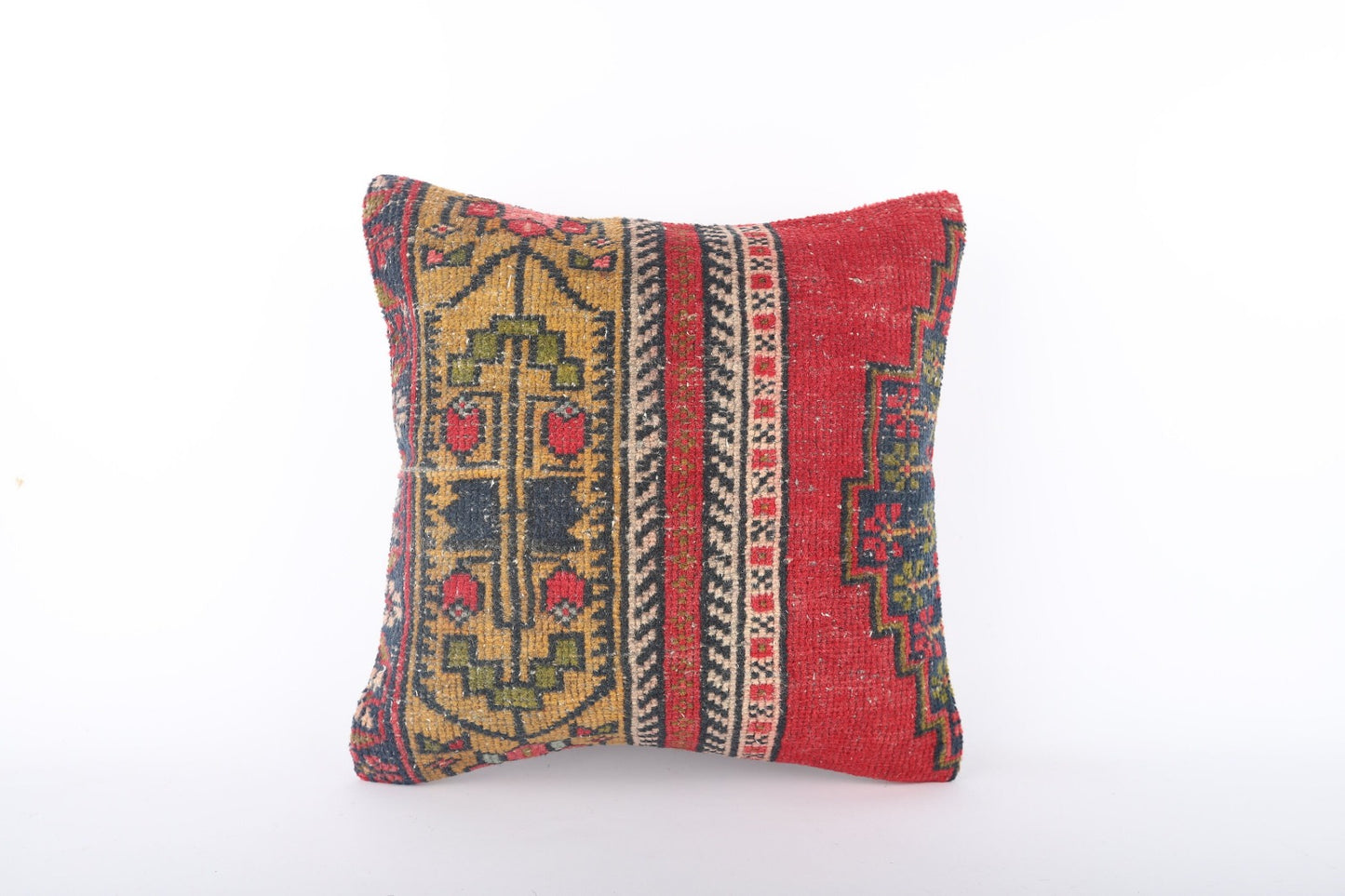 Riha Kilim Pillow Cover
