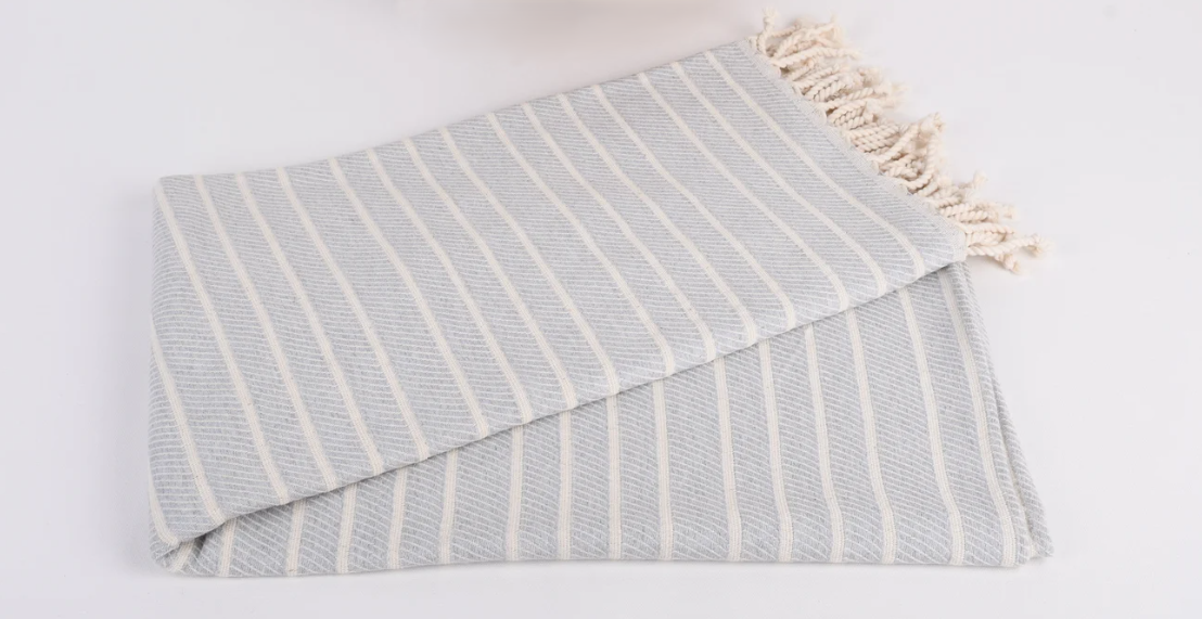 Su Towel/Throw Blanket